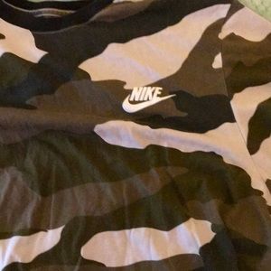 Nike xl tee shirt